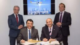 gulf-air-awards-rolls-royce-