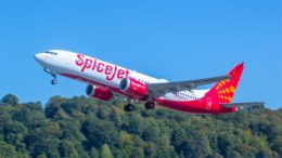 boeing-delivers-spicejet-737-max-airplane