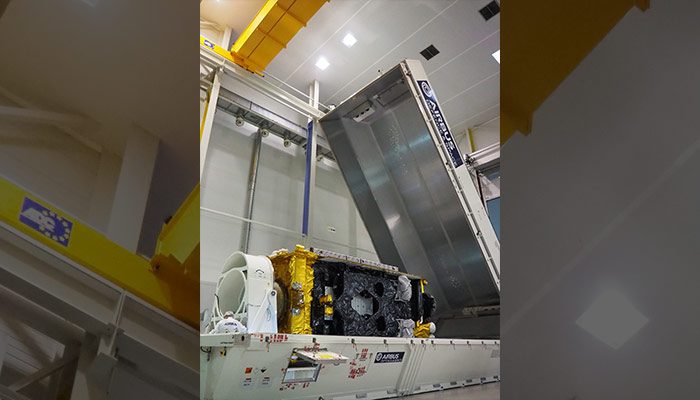 Airbus built Inmarsat-6 F2 satellite arrives on board an Airbus Beluga in Florida for launch