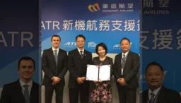 ENAC et l'APEX Flight Academy de Taïwan signent un accord