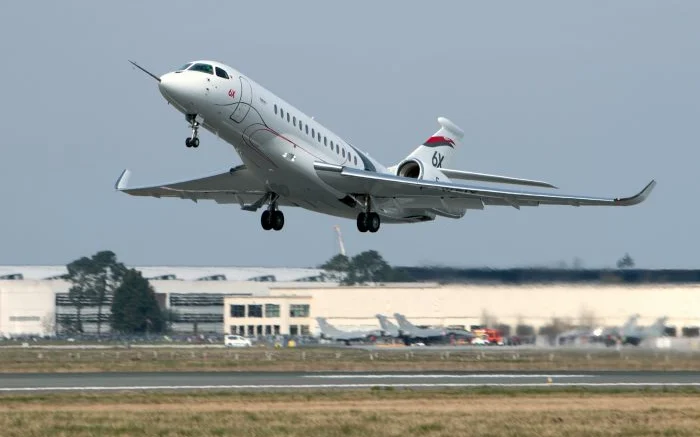 Succès du vol inaugural du Falcon 6X