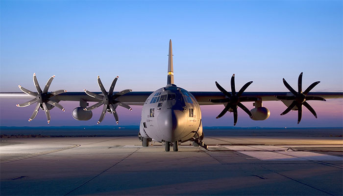 Collins Aerospace annonce de nouvelles commandes pour le système d'hélices NP2000 pour les C-130