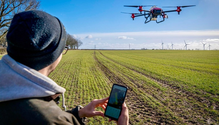 Pilot used smartphone to control XAG Agricultural Drone