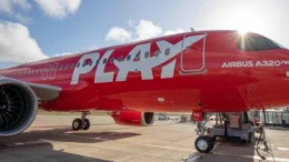 PLAY : solide croissance du chiffre d'affaires, position saine en trésorerie et fortes réservations pour la compagnie aérienne