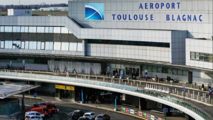 L'aéroport de Toulouse Blagnac évacué après une alerte à la bombe / Israël et le Jihad Islamique s'accusent mutuellement d'être à l'origine de l'explosion dans un hôpital de Gaza / Trois lycéens de Muret arrêtés pour "apologie du terrorisme"