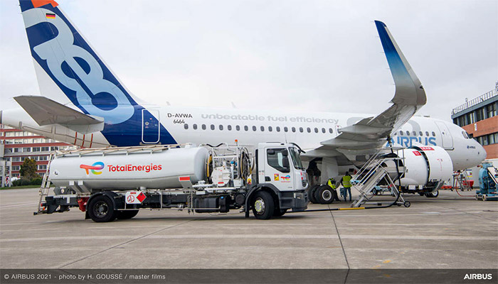 Carburants aériens durables : Airbus et TotalEnergies nouent un partenariat stratégique