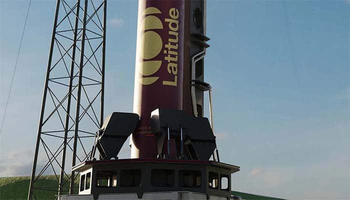 Latitude franchit un cap
