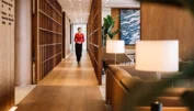 Cathay réouvre son salon