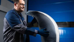 Safran franchit des étapes