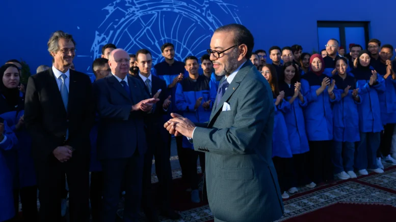 Sa Majesté le Roi du Maroc - Olivier Andries Directeur General de Safran